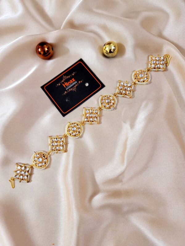 Indian Kundan Matha Patti