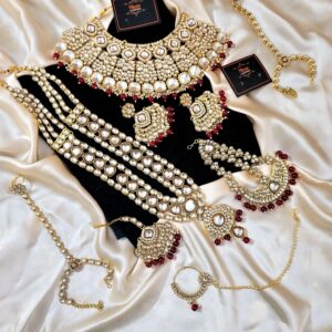 Indian Dabbi Kundan Designer Set