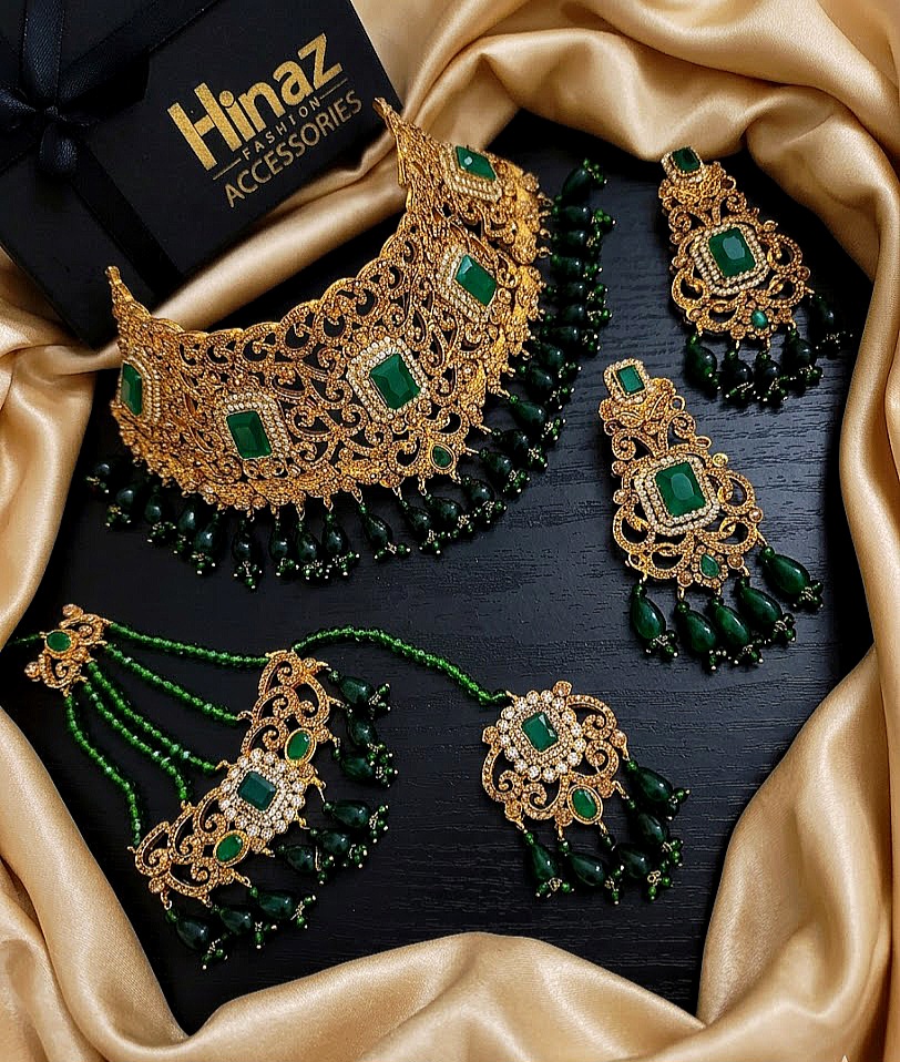 Bridal Stone Embellished Collar Set - Image 2