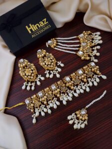 Semi Bridal Choker Set