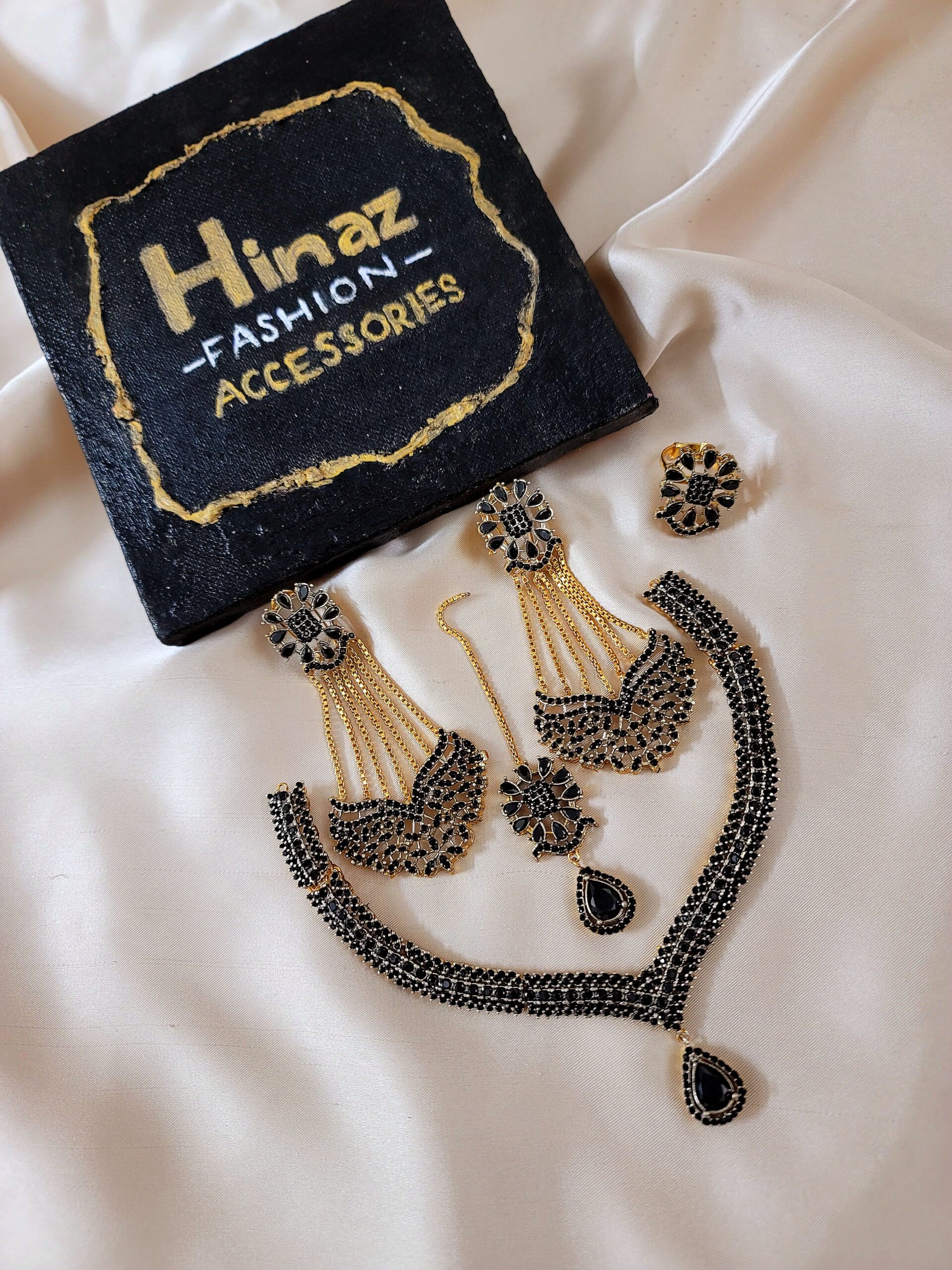 Zircon Designer Party Wear Set - Image 2
