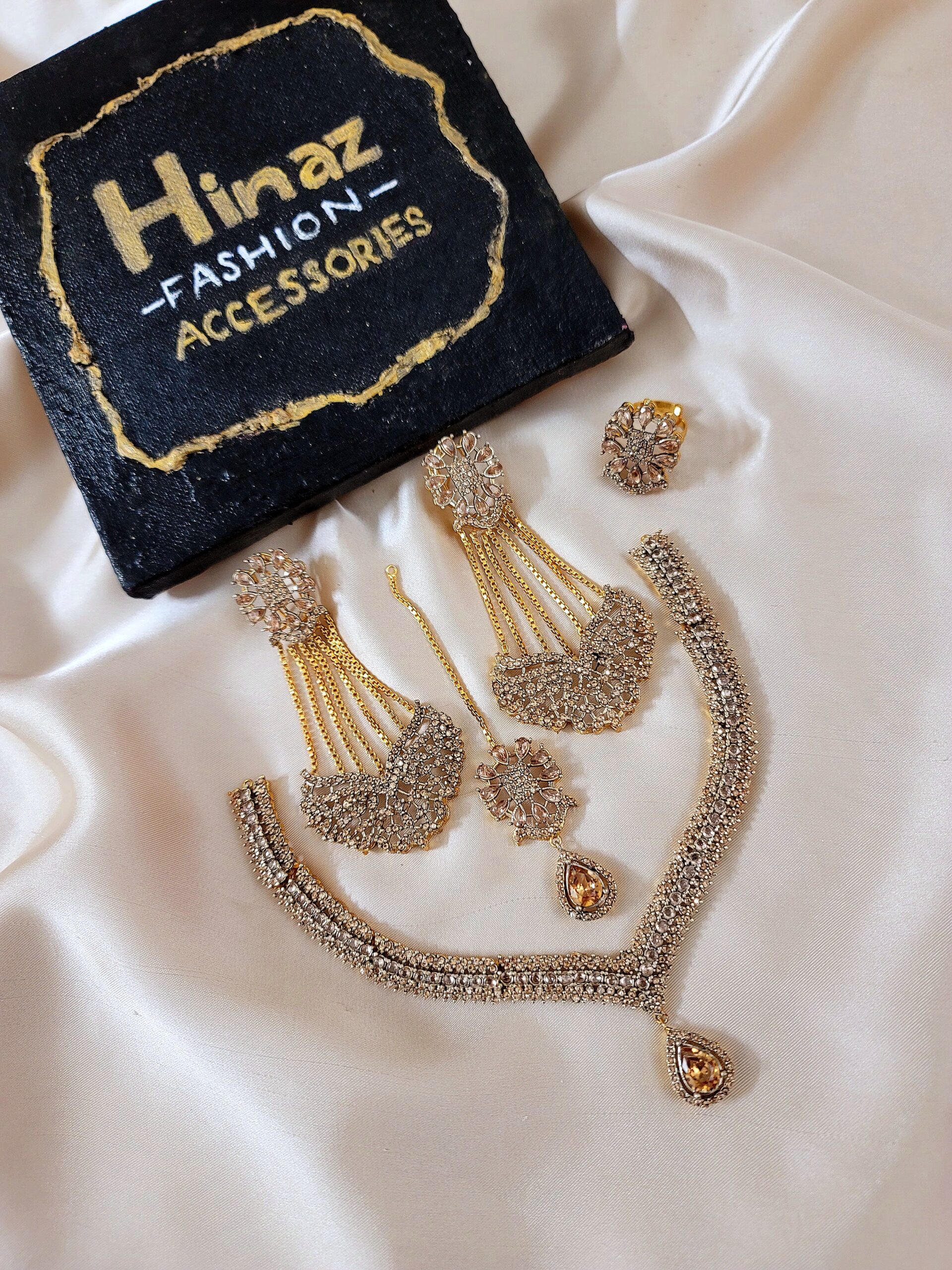 Zircon Designer Party Wear Set